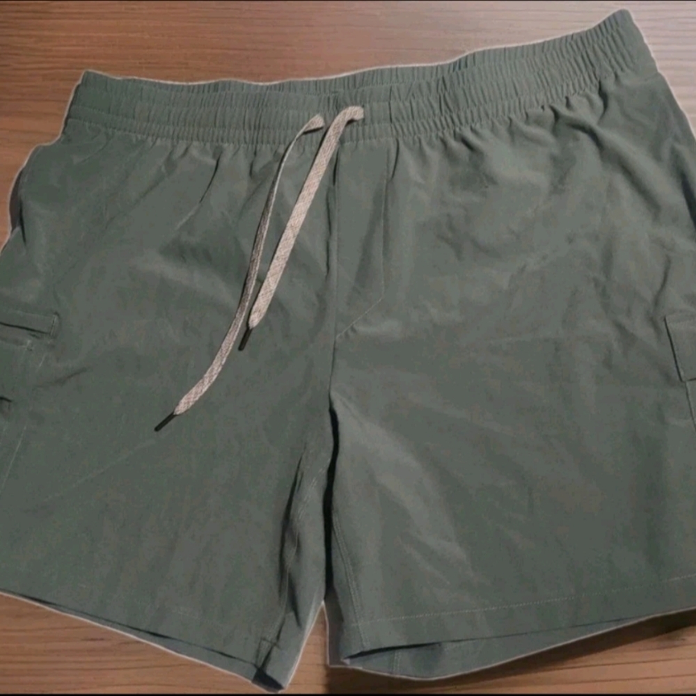 Men’s Forest Green Cargo Golf Shorts All In Motion Size XXL